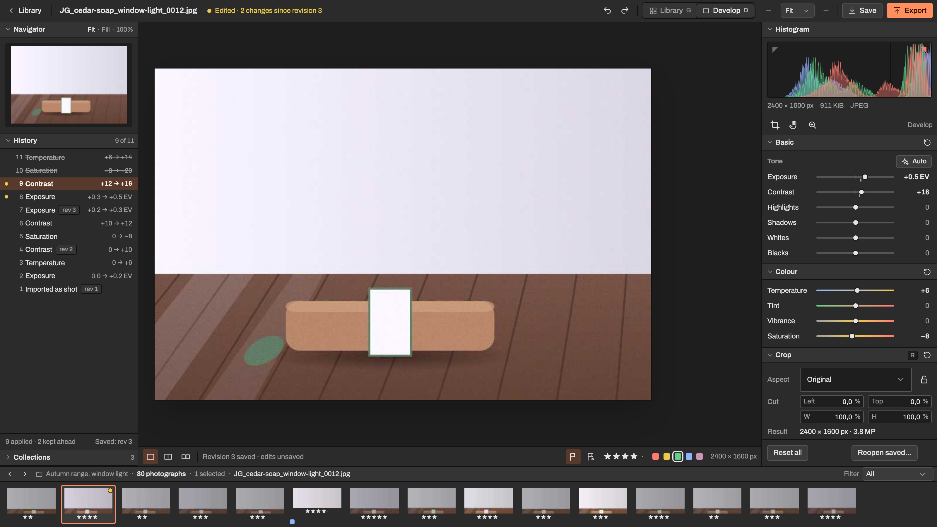 Light Studio: Develop: histogram, Basic, Colour and Crop. Example data.