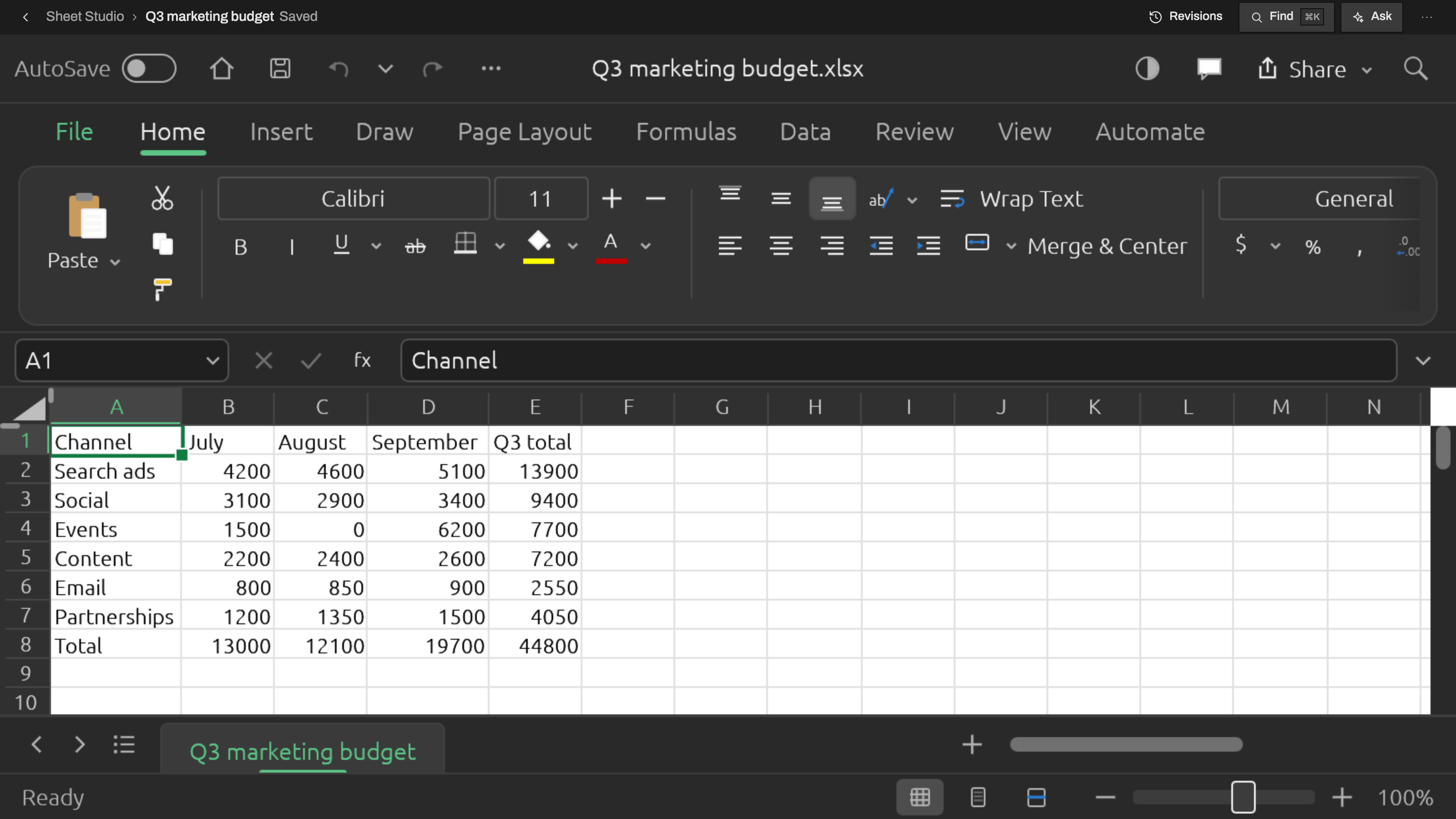Sheet Studio: Work in the dark theme. Example data.